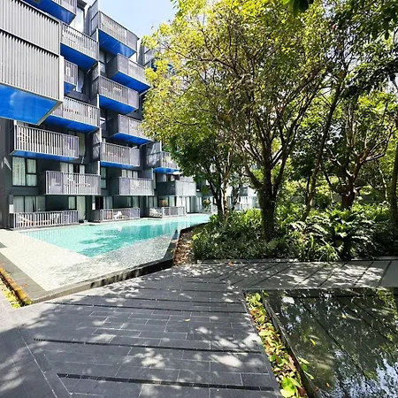 The Deck Patong - Bangla Appartement